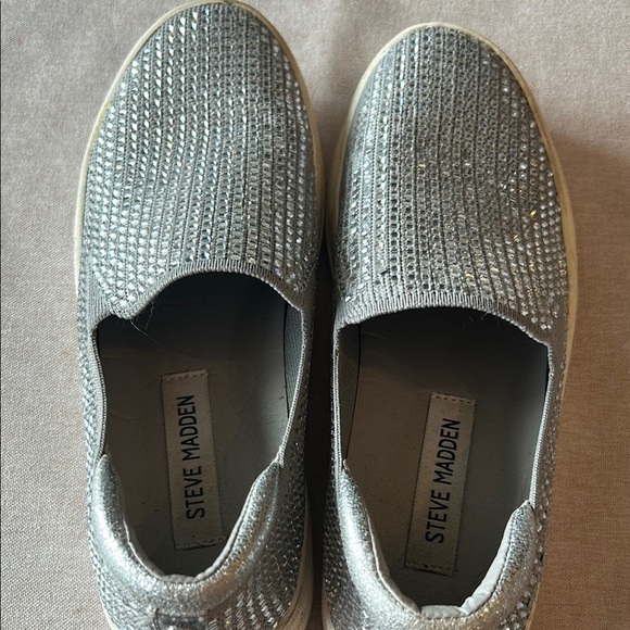 Steve Madden Silver Sparkly Sneakers - Picture 4 of 4